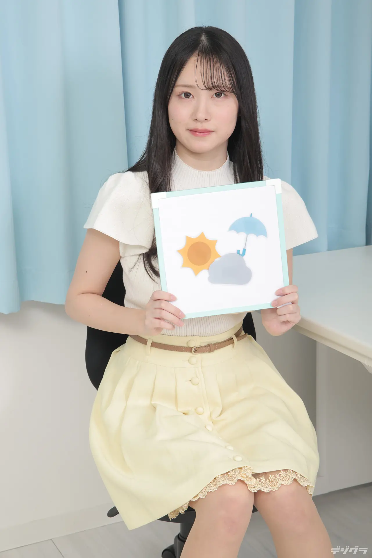 三木環奈-デジグラ-お天気お姉さん-パンチラ-1