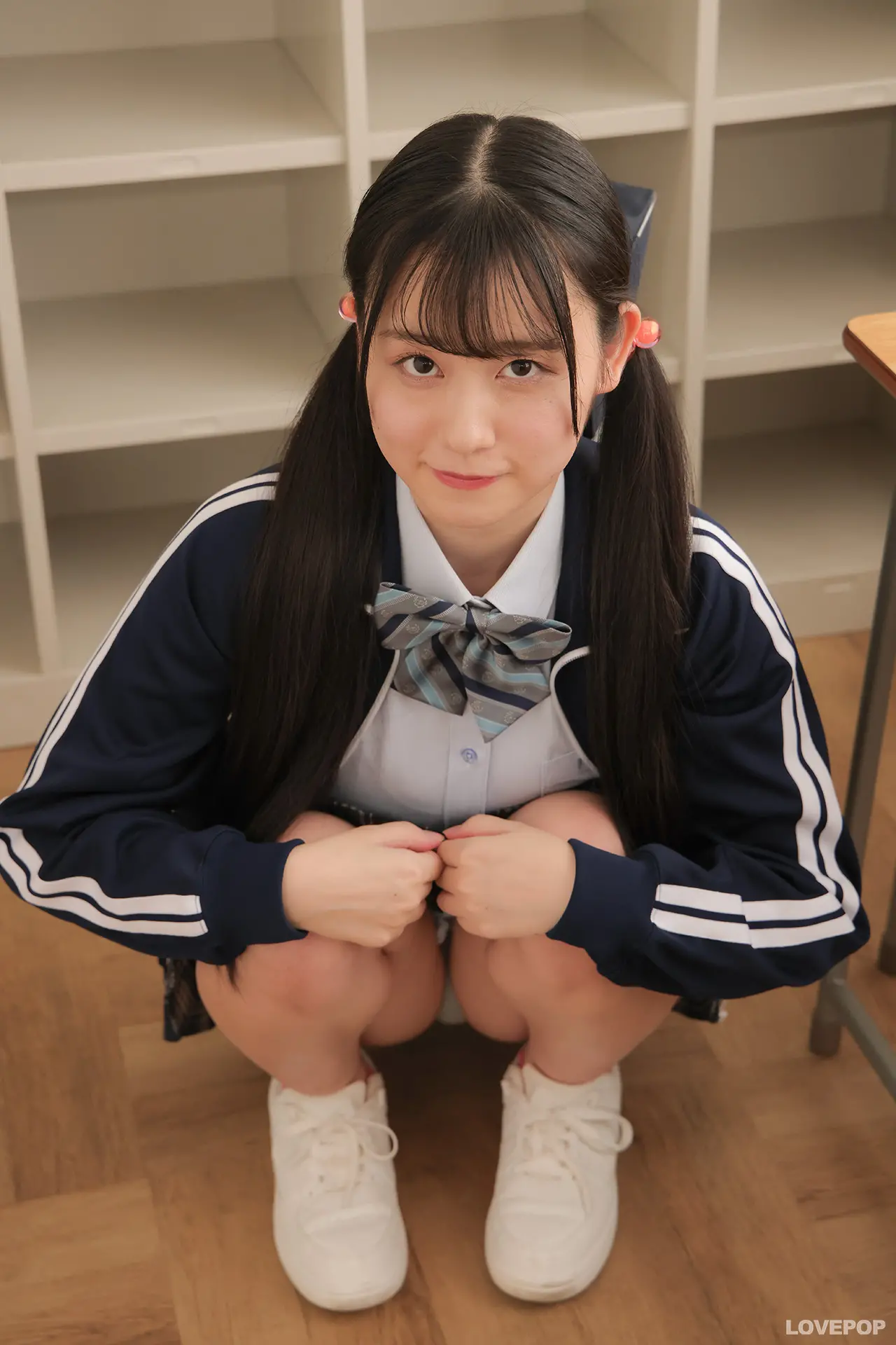 三木環奈-ラブポップ-制服-新着パンチラ-202512-3