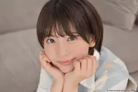 佐々木萌香-ラブポップ-ミニスカ-パンティ3