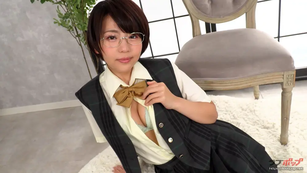 佐々木萌香-ラブポップ-メガネ-パンティ11