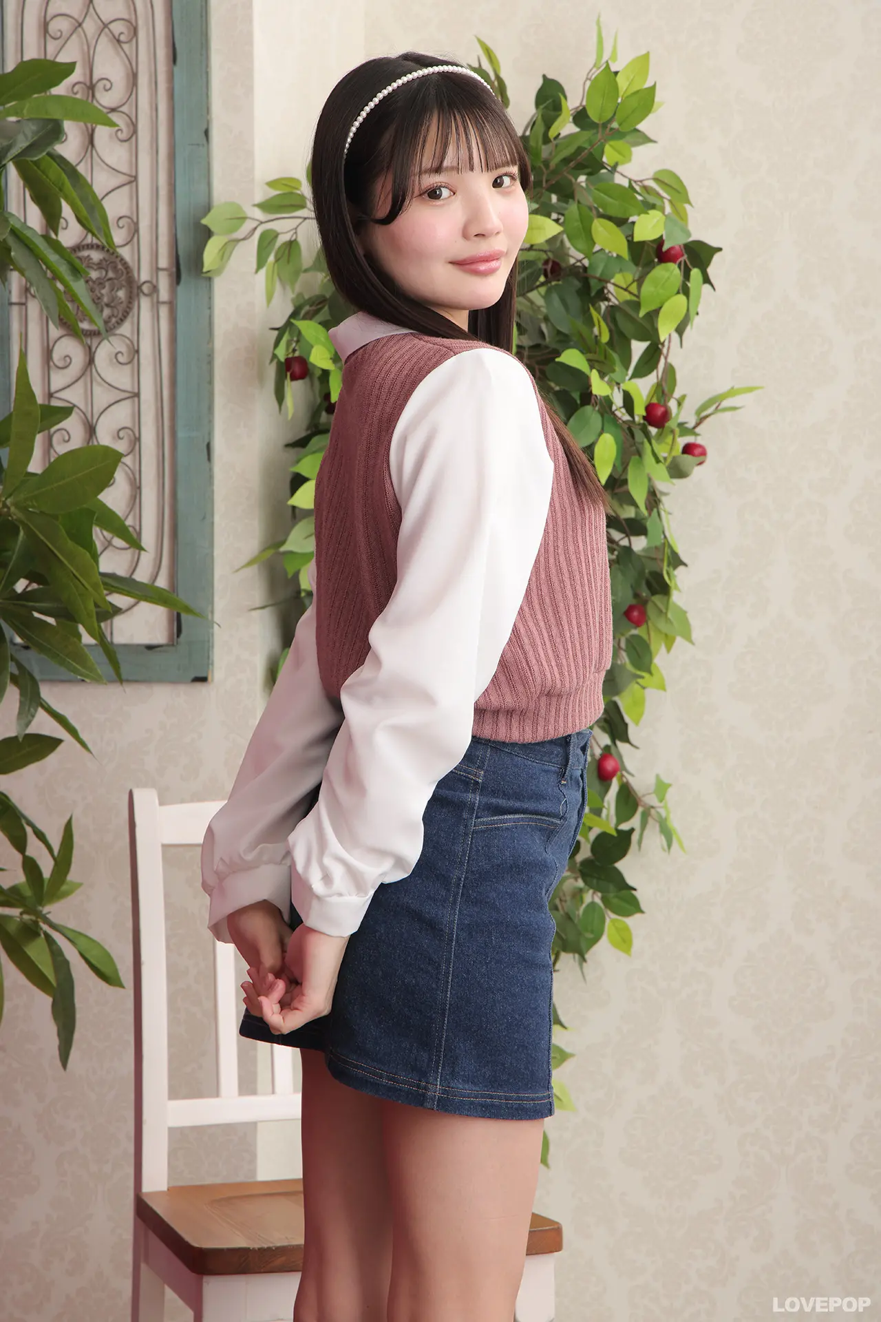 佐藤愛瑠-ラブポップ-デニムミニスカ-新着パンチラ-202603-1