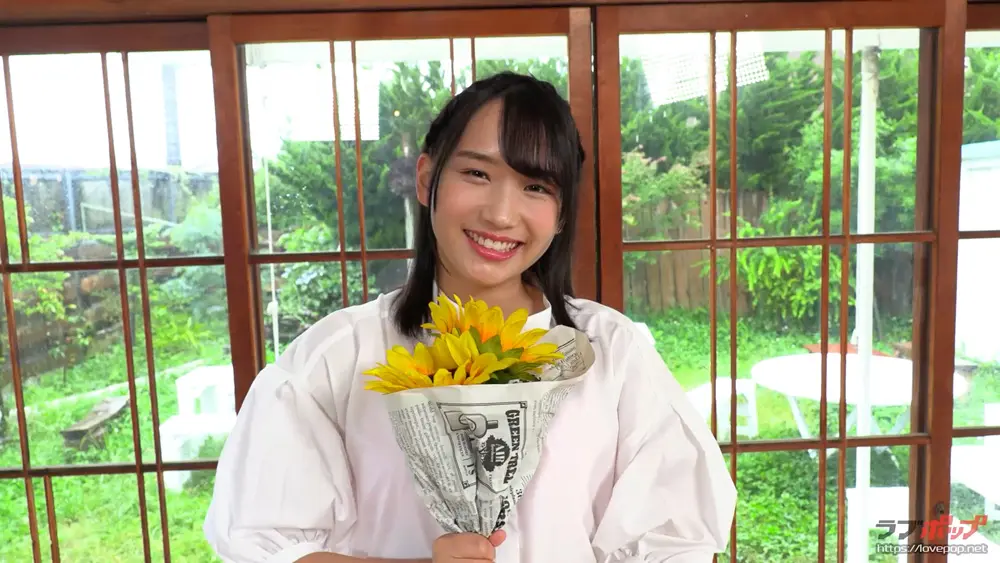 天羽成美-ラブポップ-ワンピース-パンチラ-6