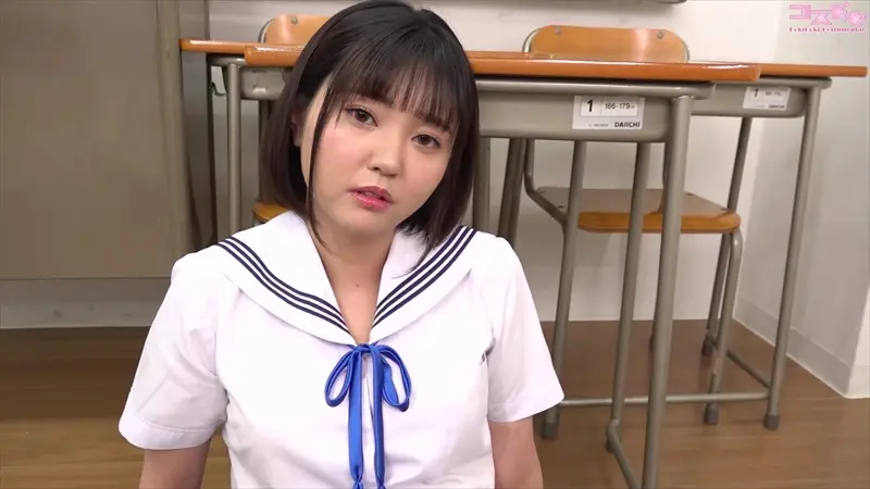 宮前はずき-コスドキ-ミニスカ-パンチラ-2