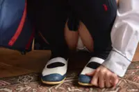 宮本なる-ラブポップ-制服-パンチラ-2