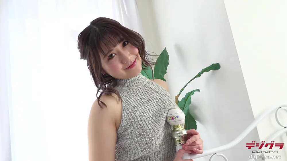 小鳥遊ももえ-デジグラ-ローアングル-パンチラ-6