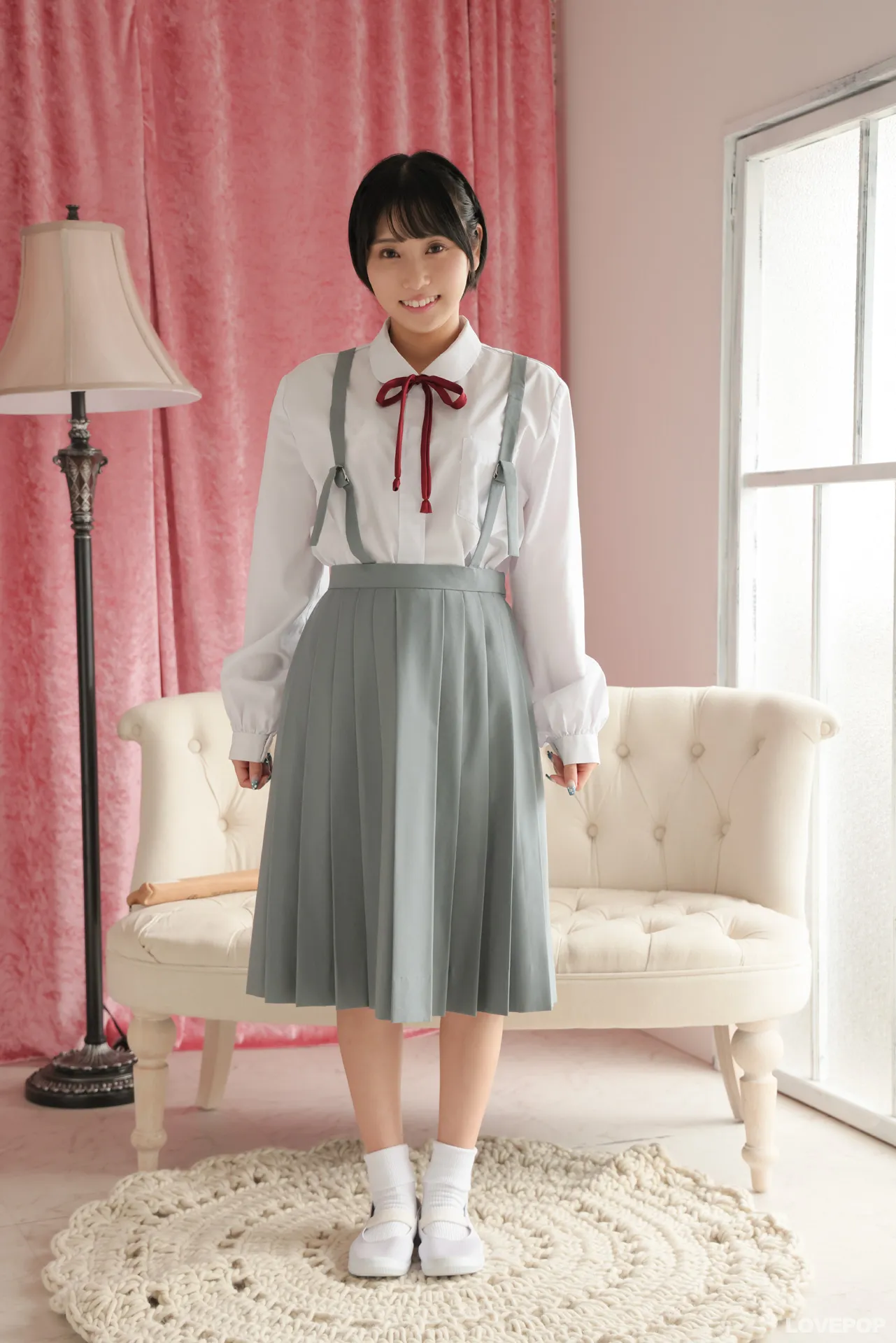 山間あゆ-ラブポップ-制服-パンチラ-1