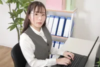 松丸香澄-デジグラ-OL-新着パンチラ-202502-1