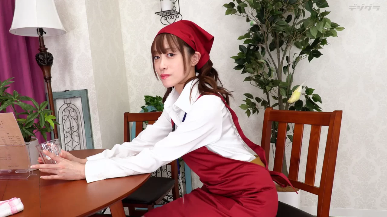 桐香ゆうり-デジグラ-ミニスカ-パンチラ-6