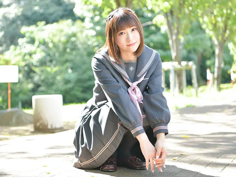 桜井紗稀-ラブポップ-制服-パンチラ