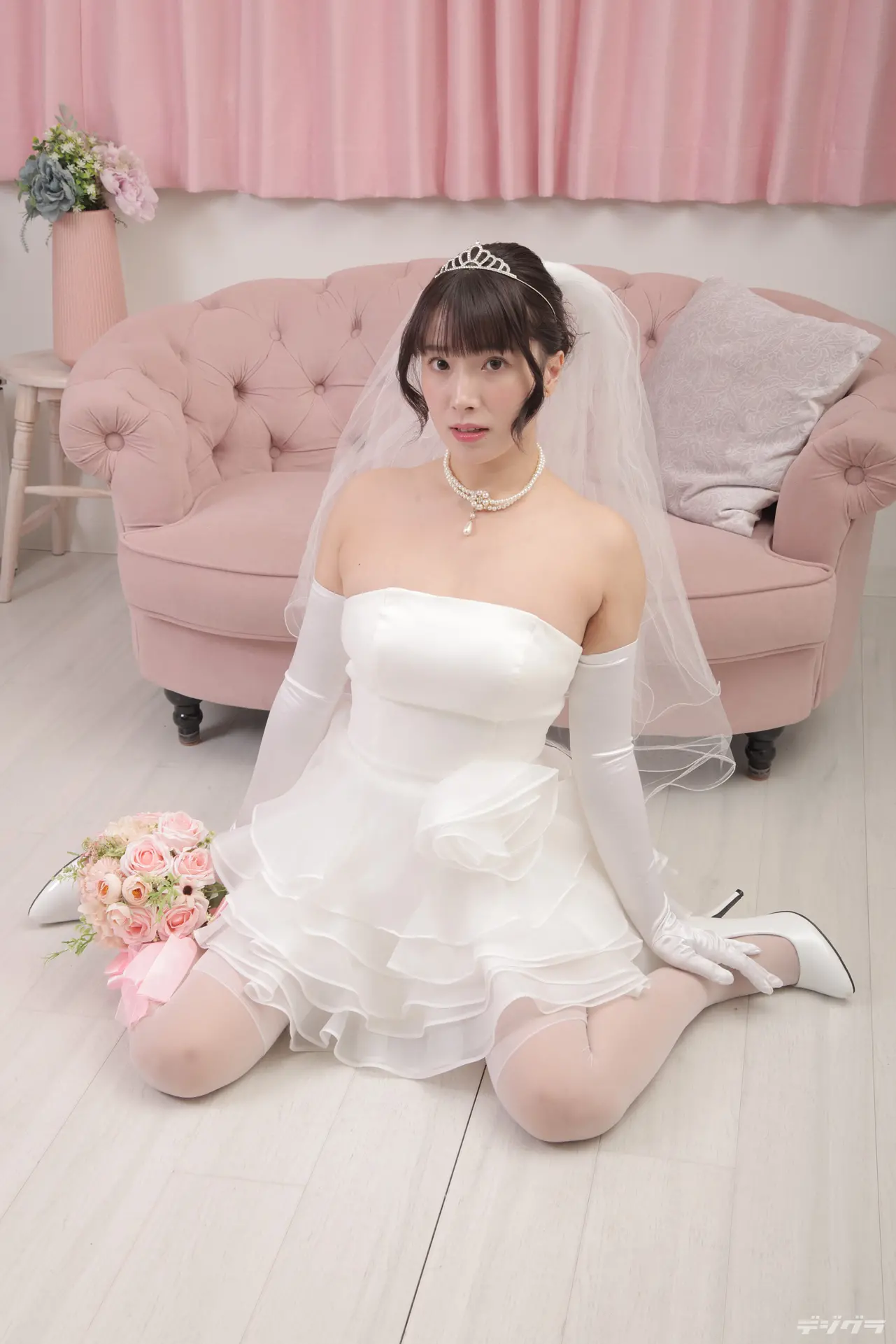 橘内ひなた-デジグラ-ウエディングドレス-パンチラ-1