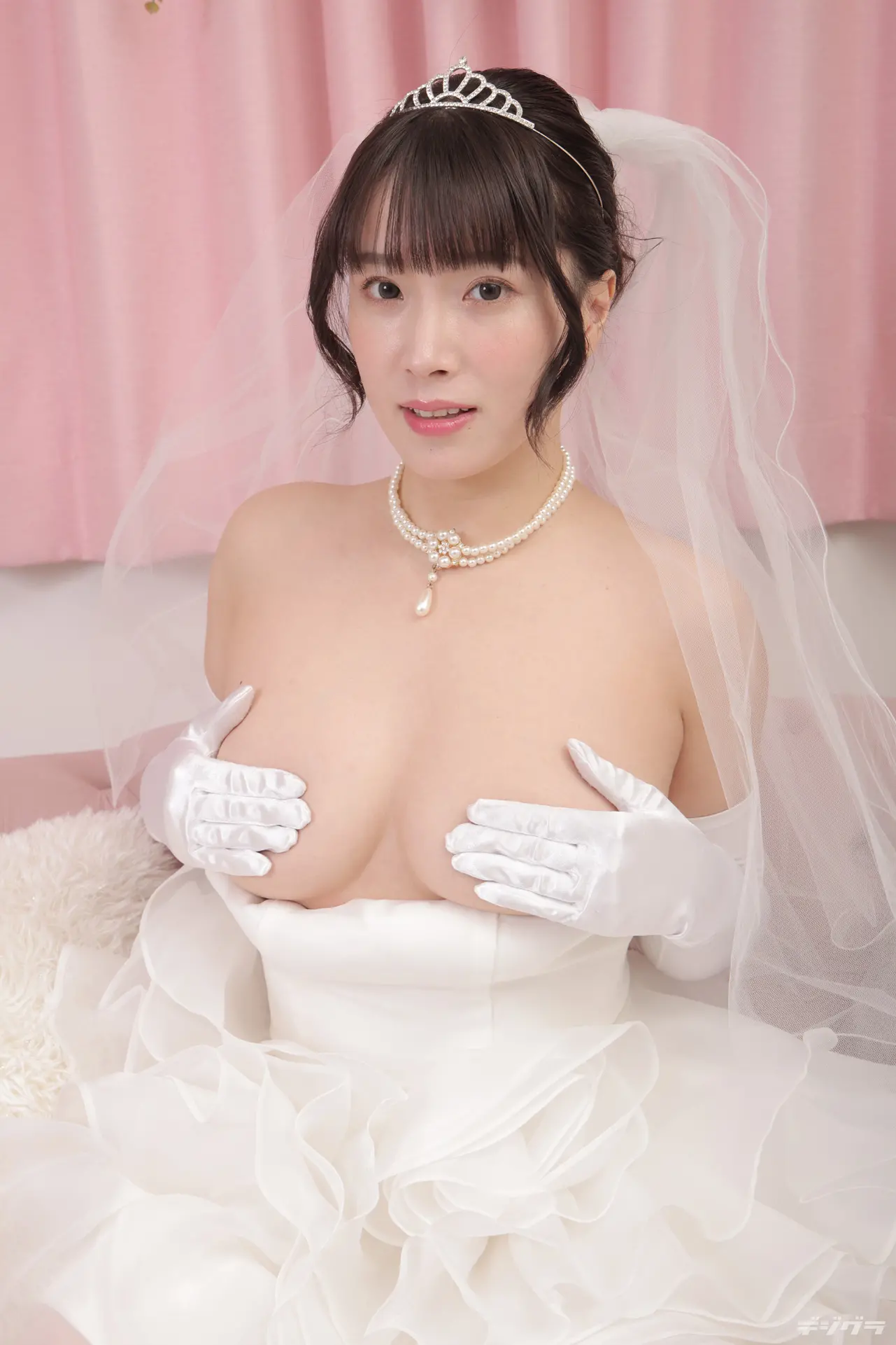 橘内ひなた-デジグラ-ウエディングドレス-パンチラ-5