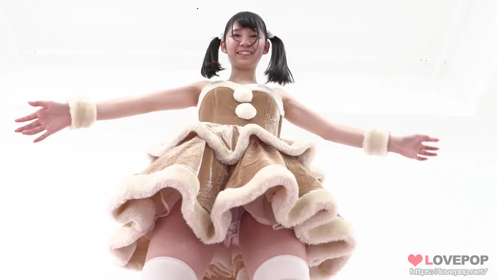 白井ゆずか-ラブポップ-クリスマス-パンチラまとめ-2