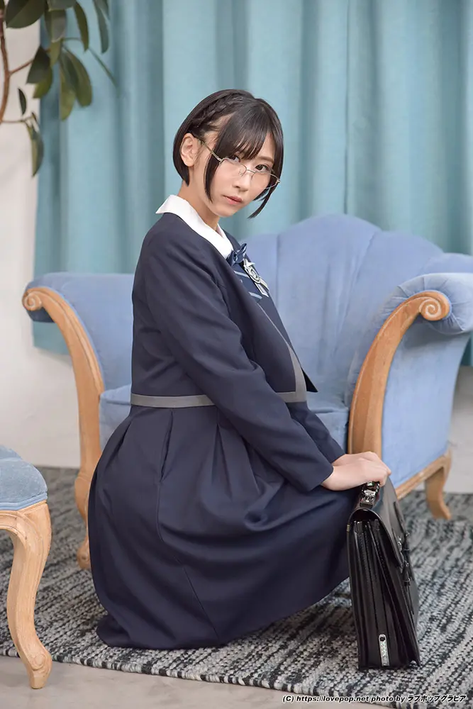 美東澪-ラブポップ-ワンピース-パンチラ-2