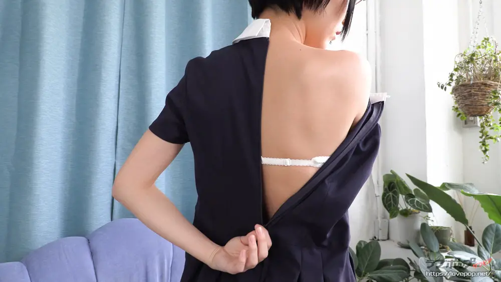 美東澪-ラブポップ-ワンピース-パンチラ-9