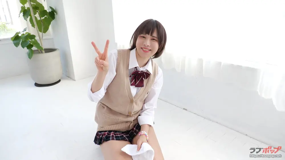 羽生ゆか-ラブポップ-ミニスカ-パンチラ-15