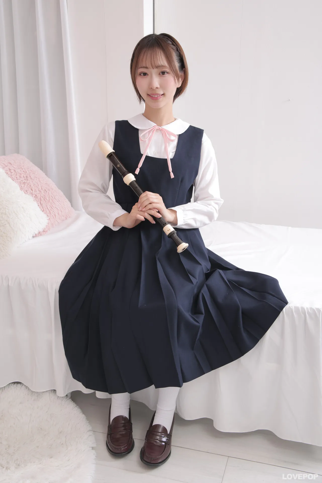 那賀崎ゆきね-ラブポップ-制服2-パンチラ-1